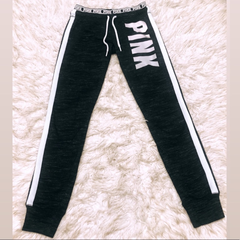 PINK (Victoria Secret) Joggers!